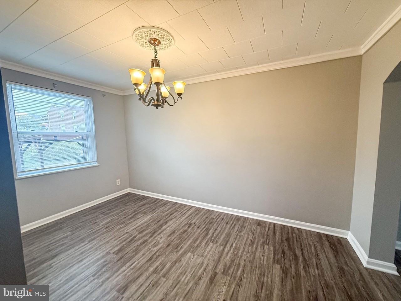 7404 Kirtley Road - Photo 7 of 16