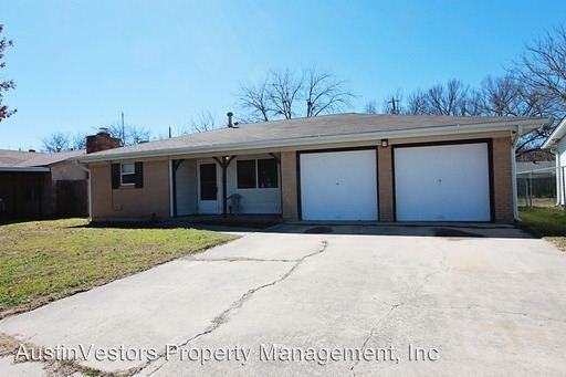 2111 13th St - Photo 2 of 22