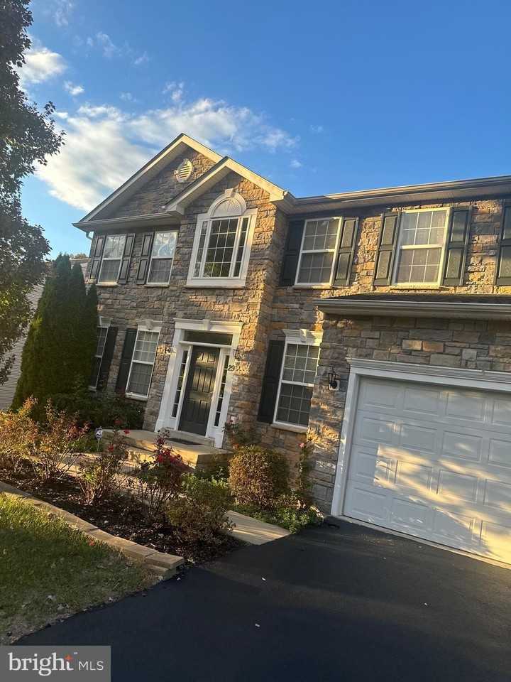 29 Snow Dr - Photo 4 of 25