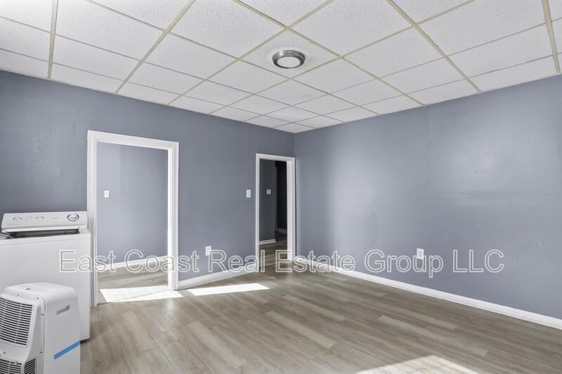 15 E Water St - Photo 2 of 14
