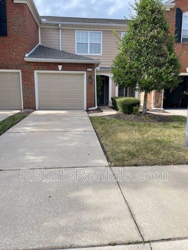 4238 Highwood Dr - Photo 2 of 29