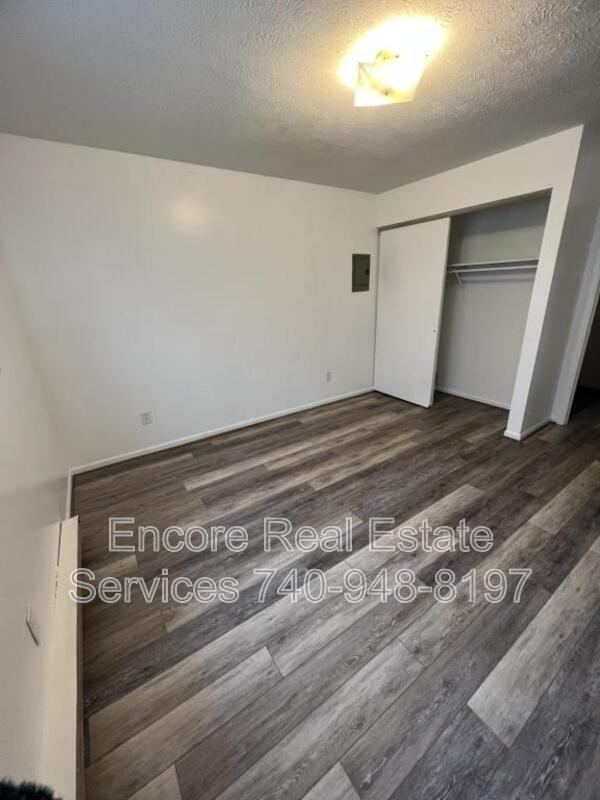 1261 Green Valley Dr - Photo 3 of 7