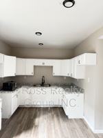 featured image of 1441 N Erie St