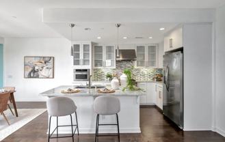 1056 Pearl St - Photo 1 of 1