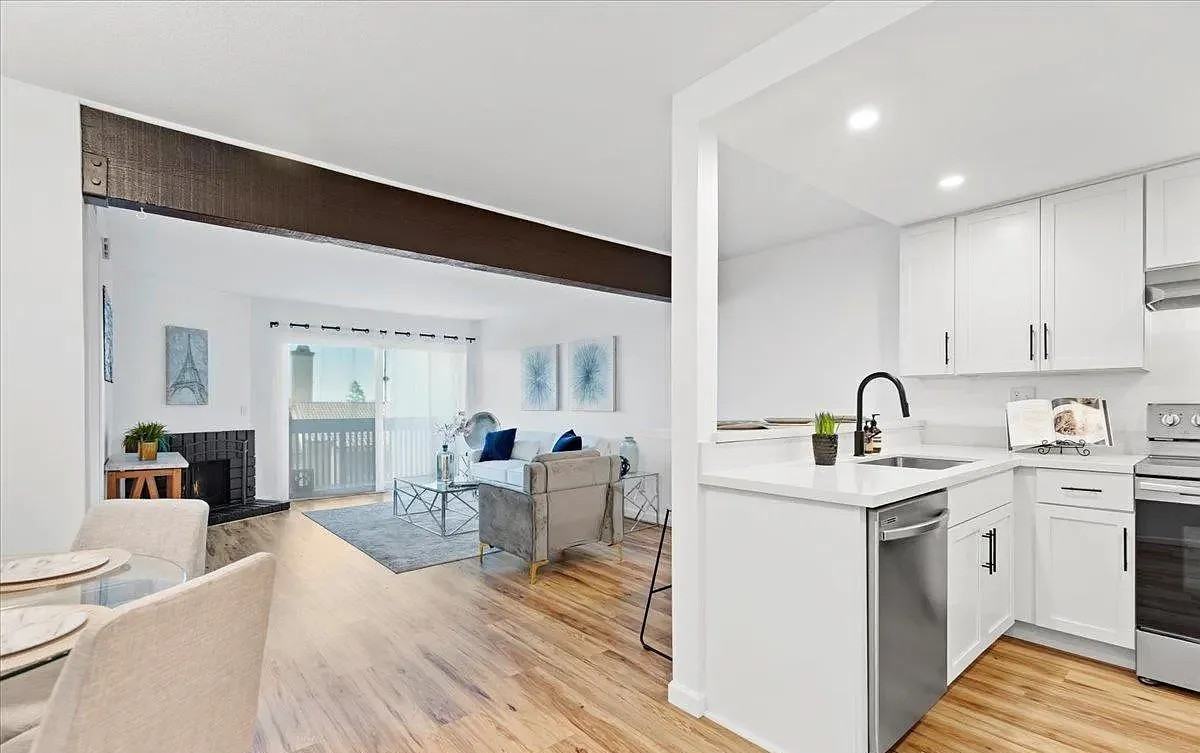 6877 Caminito Mundo - Photo 3 of 45