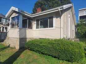 18 Denny St - Photo 1 of 1