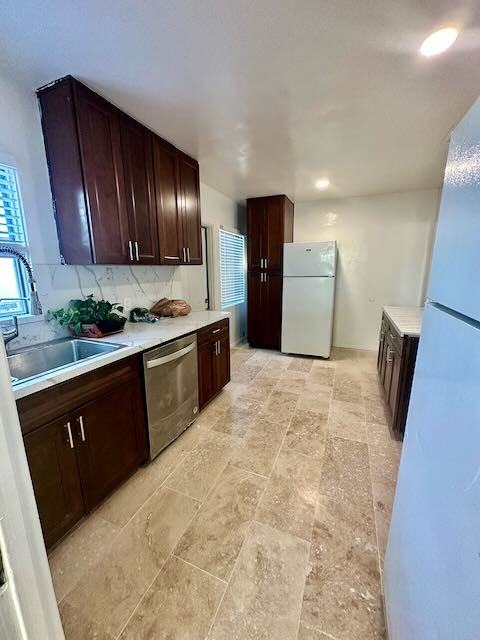 5017 College Avenue - Photo 4 of 27