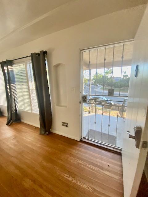 5017 College Avenue - Photo 6 of 27