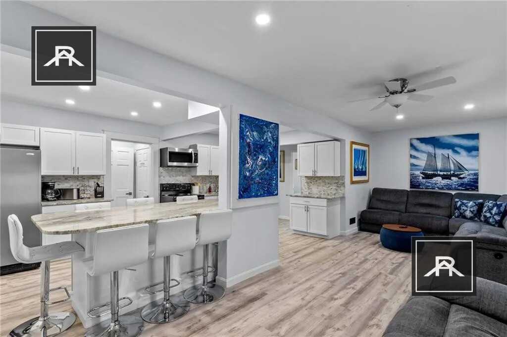 48 Greycliff Rd #1 - Photo 5 of 9