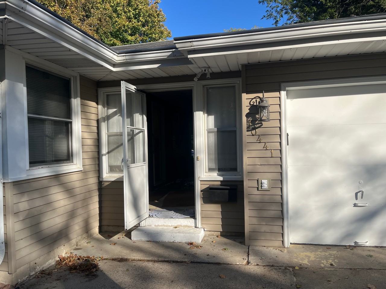 10441 York Ave S #NA - Photo 2 of 24