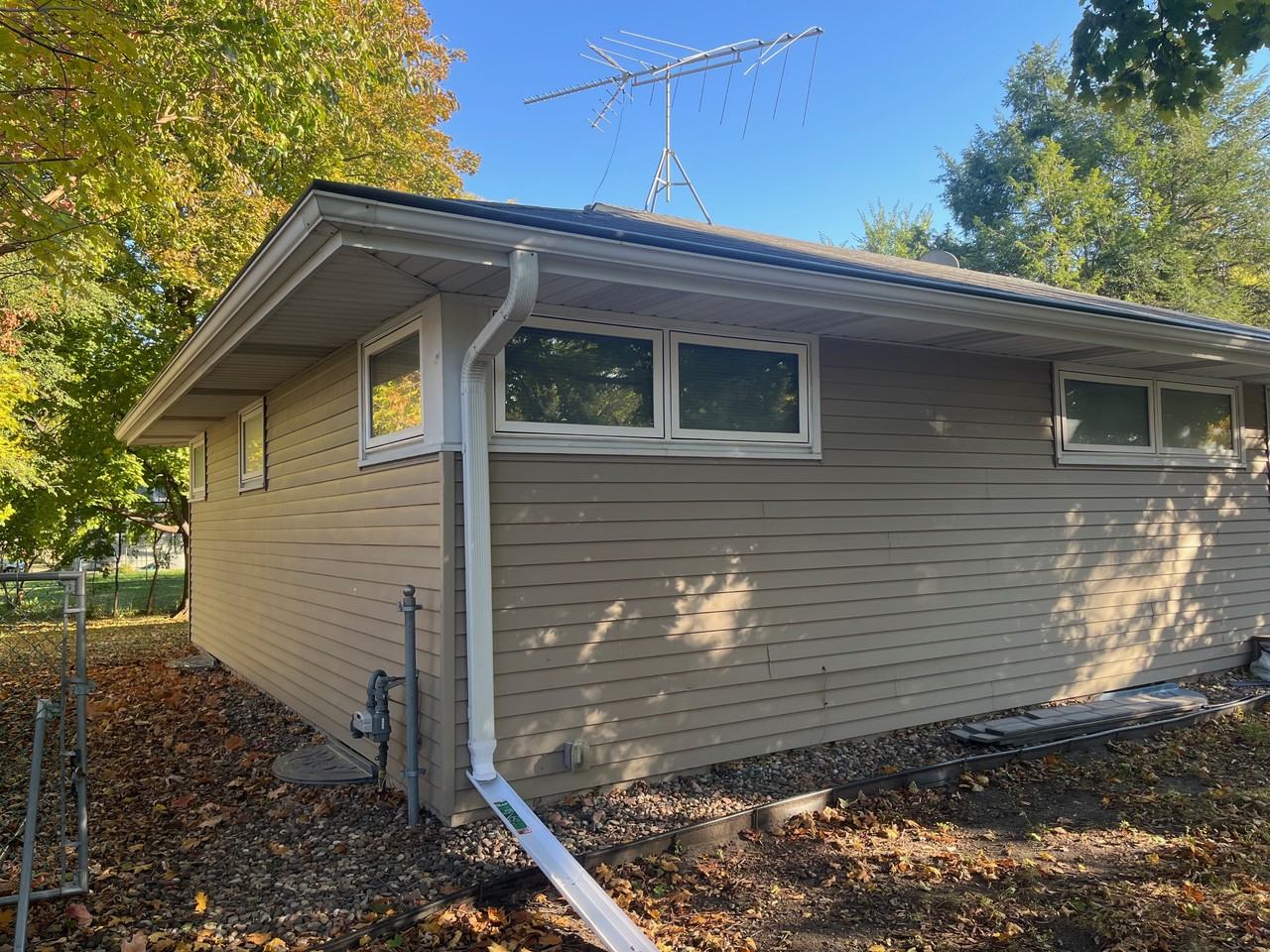 10441 York Ave S #NA - Photo 5 of 24