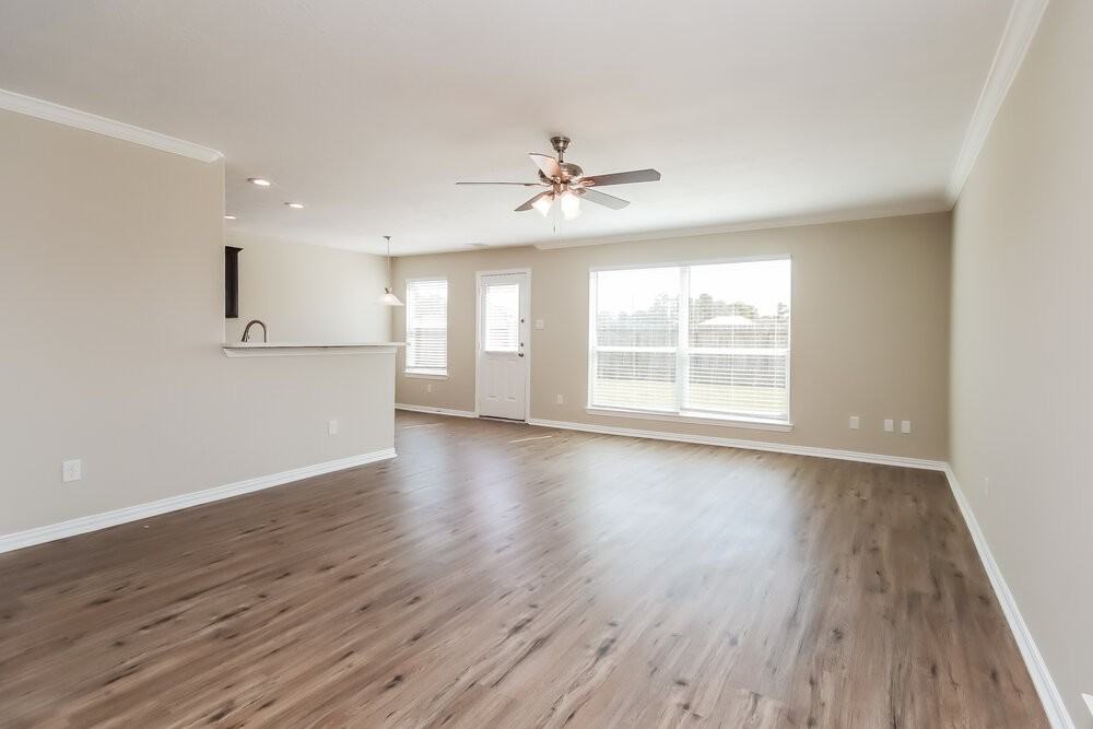 2702 Shearwater Bend Dr - Photo 7 of 17