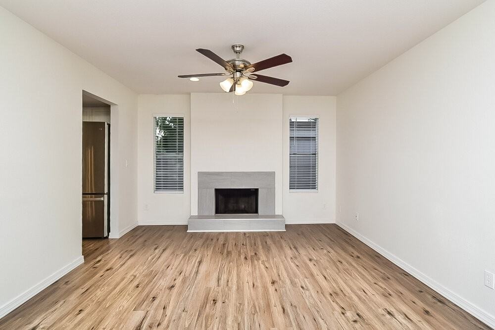 1417 South Lynx Drive - Photo 3 of 16