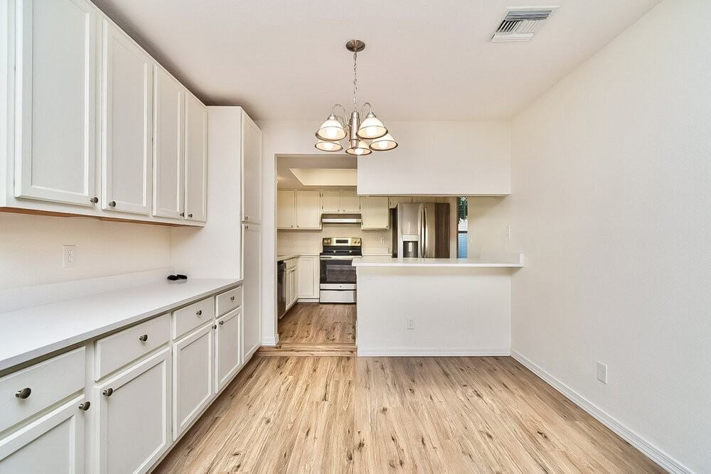 1417 South Lynx Drive - Photo 7 of 16