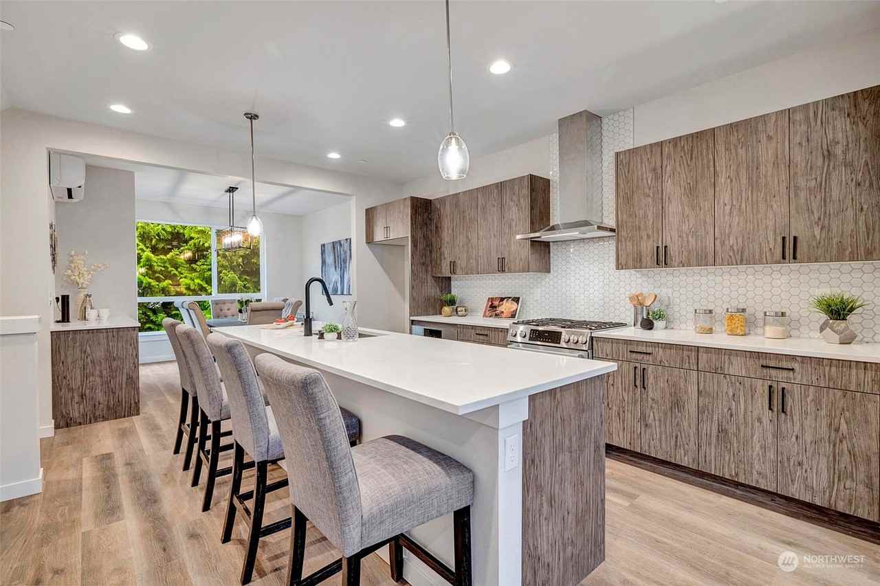 15008 40th Avenue West #1 - Photo 3 of 28