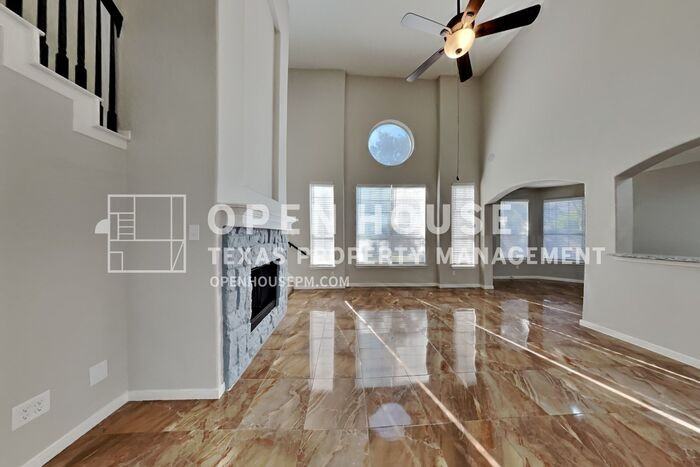 301 Village Trail - Photo 5 of 27