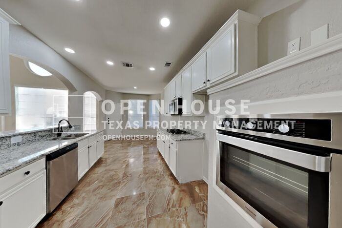 301 Village Trail - Photo 7 of 27