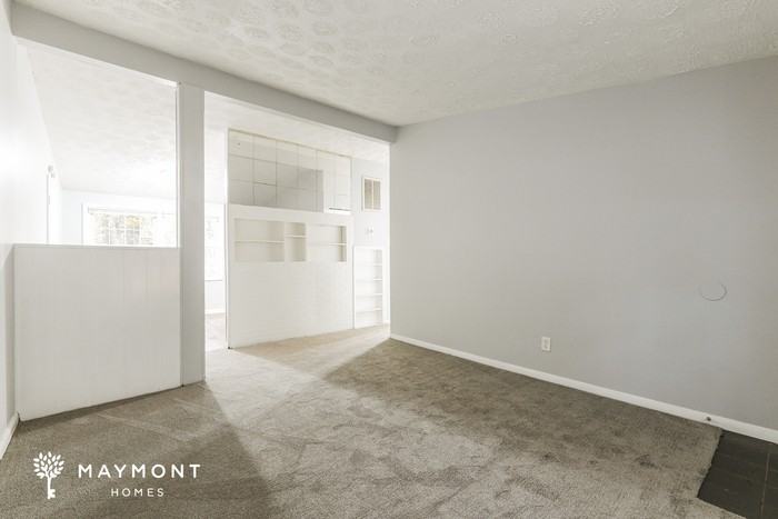 4485 Richard Rd - Photo 5 of 12