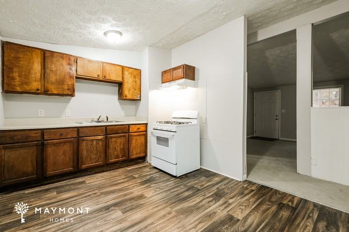 4485 Richard Rd - Photo 6 of 12