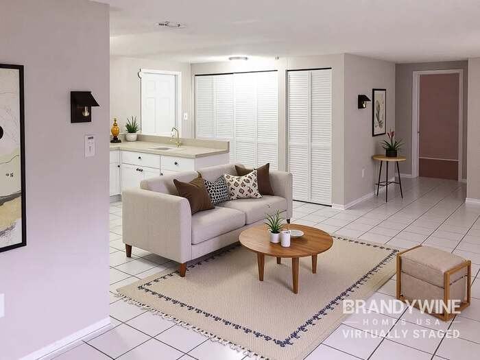 10112 N Lantana Ave - Photo 3 of 14