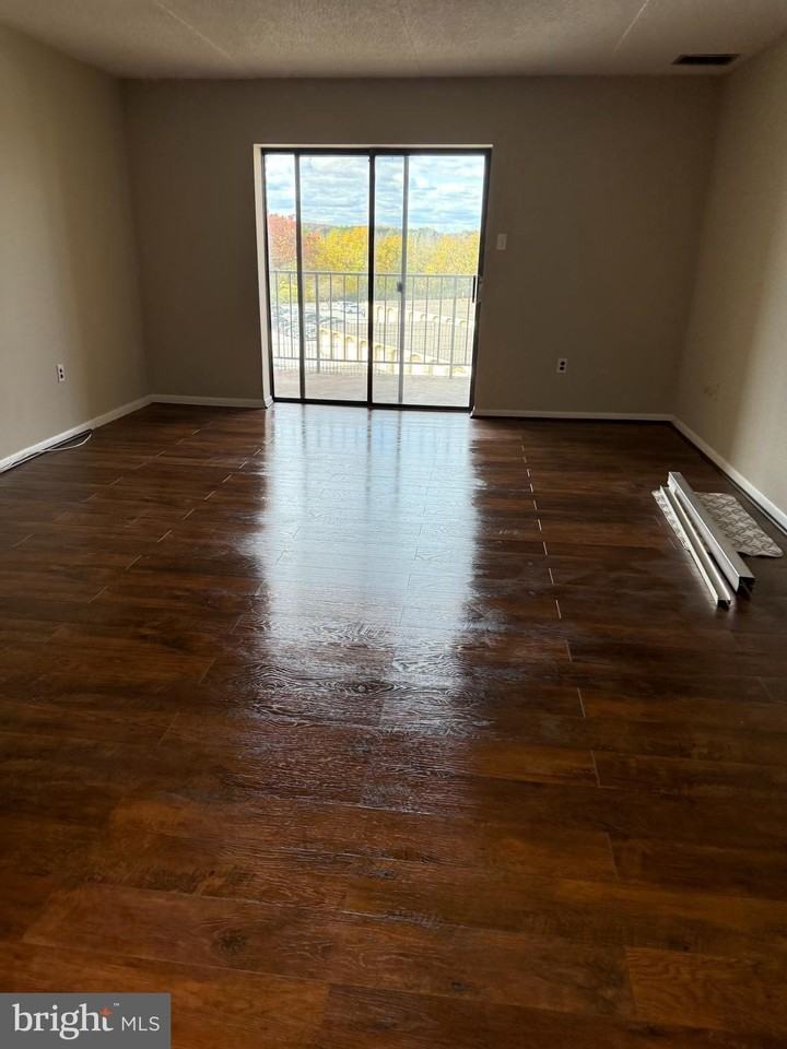 10512-UNIT 512 VALLEY FORGE Circle unit: 512 #512 - Photo 6 of 25