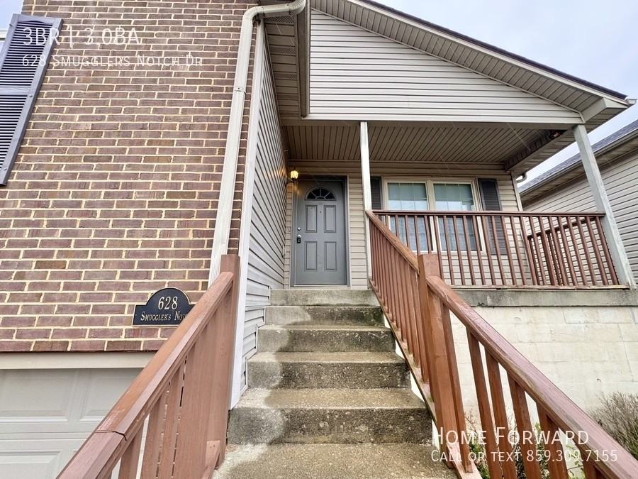 628 Smugglers Notch Dr - Photo 2 of 26