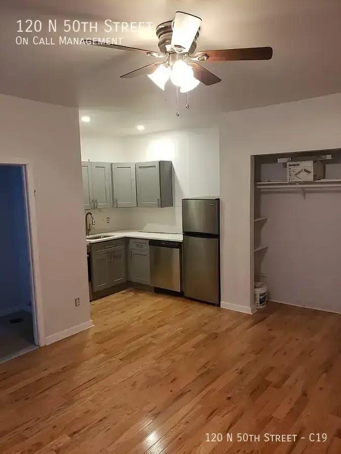 120 N 50th St #C19 - Photo 3 of 5