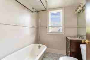 featured image of 1221 North Clinton Avenue #UP