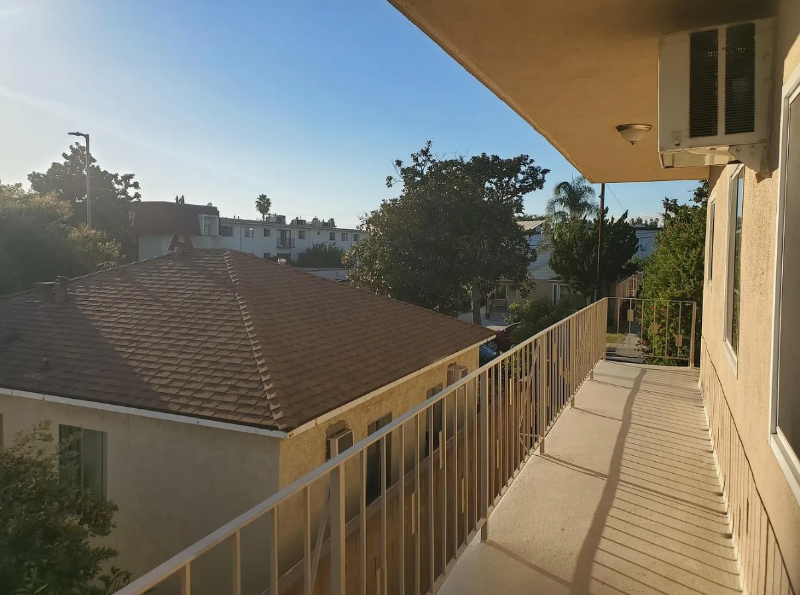 1128 Raymond Ave #5 - Photo 5 of 14