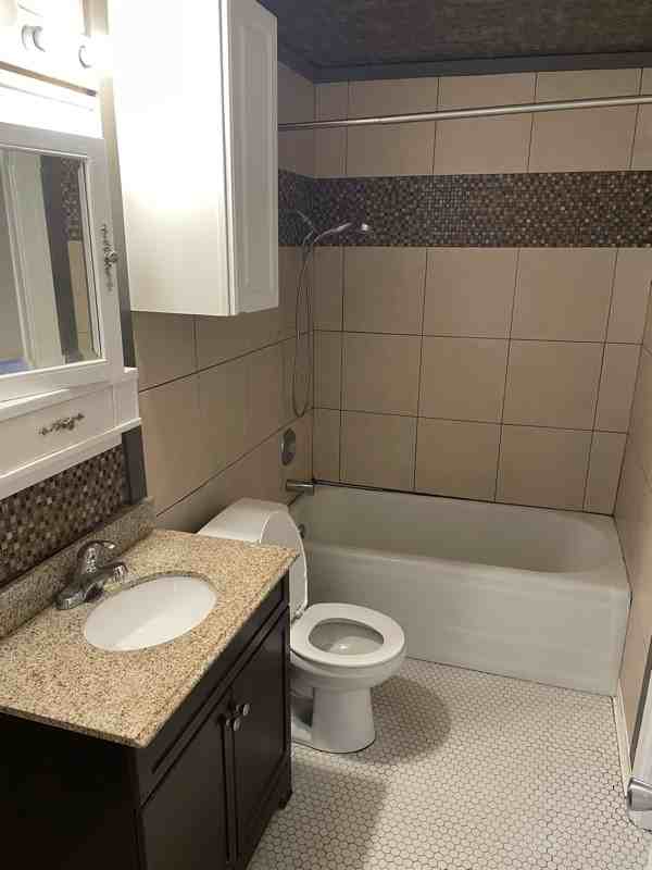 520 S 2nd St - Photo 4 of 7