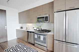 319 W Chestnut St - Photo 1 of 1