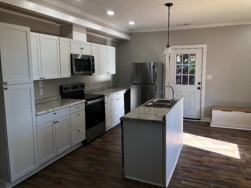 106 Corbett St - Photo 3 of 7
