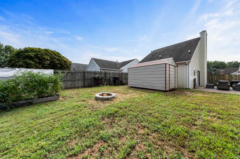 5928 Crossfield Dr - Photo 3 of 15