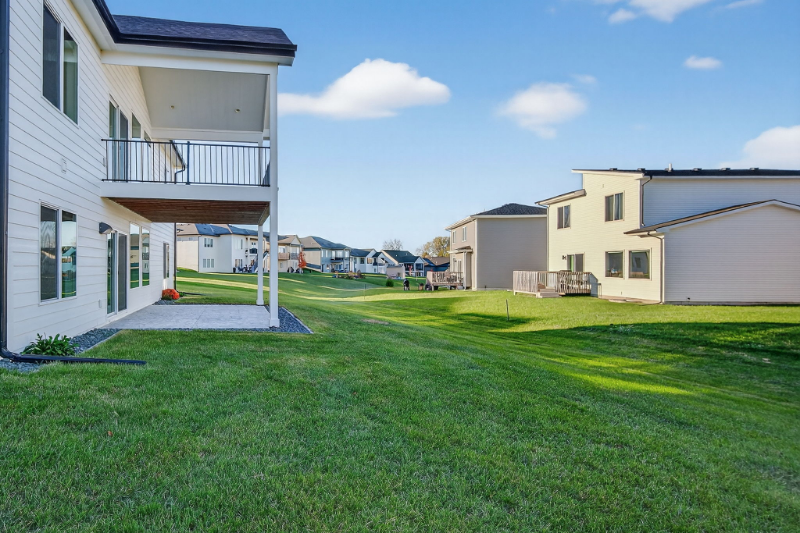 5108 154th Cir - Photo 6 of 19