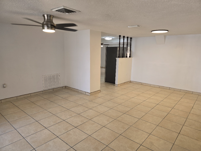 6900 Amarillo St - Photo 3 of 20