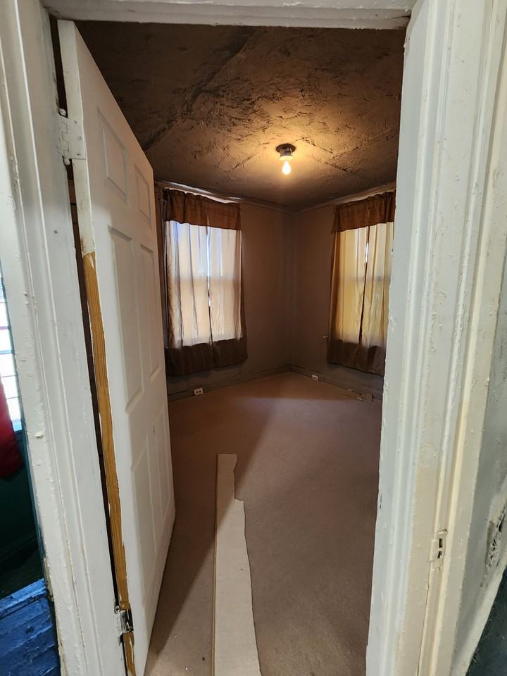 5017 Arlington Ave - Photo 5 of 19