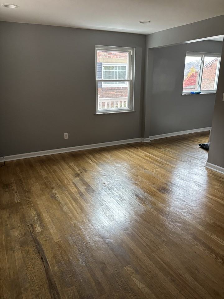 547 Beaver St #547 - Photo 3 of 7