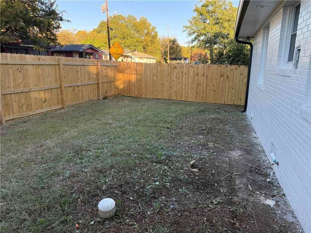 5136 Jones Rd - Photo 4 of 14