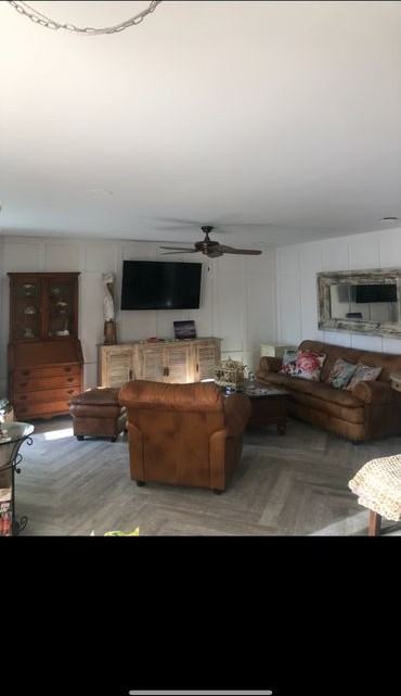 157 1/2 Kings Hwy ##F - Photo 3 of 3