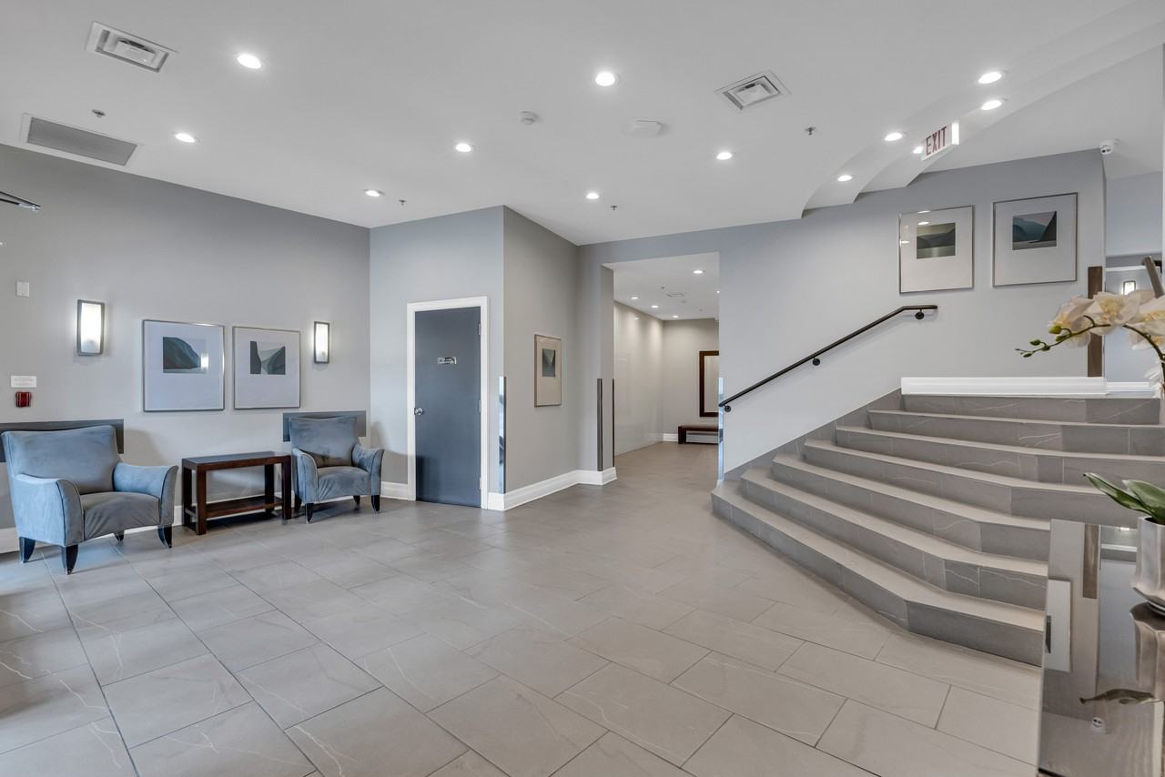 420 Berkley Avenue #206 - Photo 2 of 38