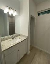 3503 Sw 8th Pl - Photo 1 of 1