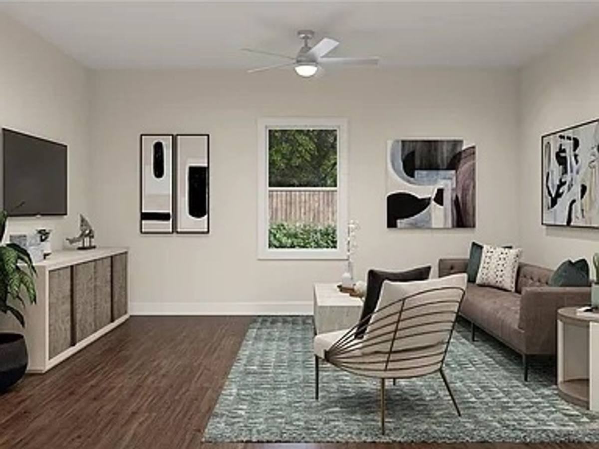 16075 Badalona Dr - Photo 7 of 10