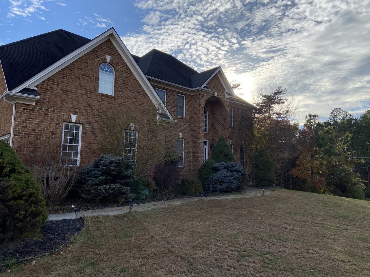 100 Beacon Hill Place #NA - Photo 3 of 34