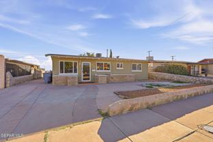 6116 Navajo Ave - Photo 1 of 1