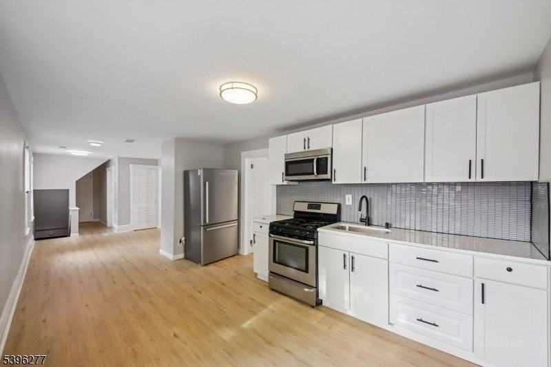 176 Valley St #2 - Photo 5 of 30