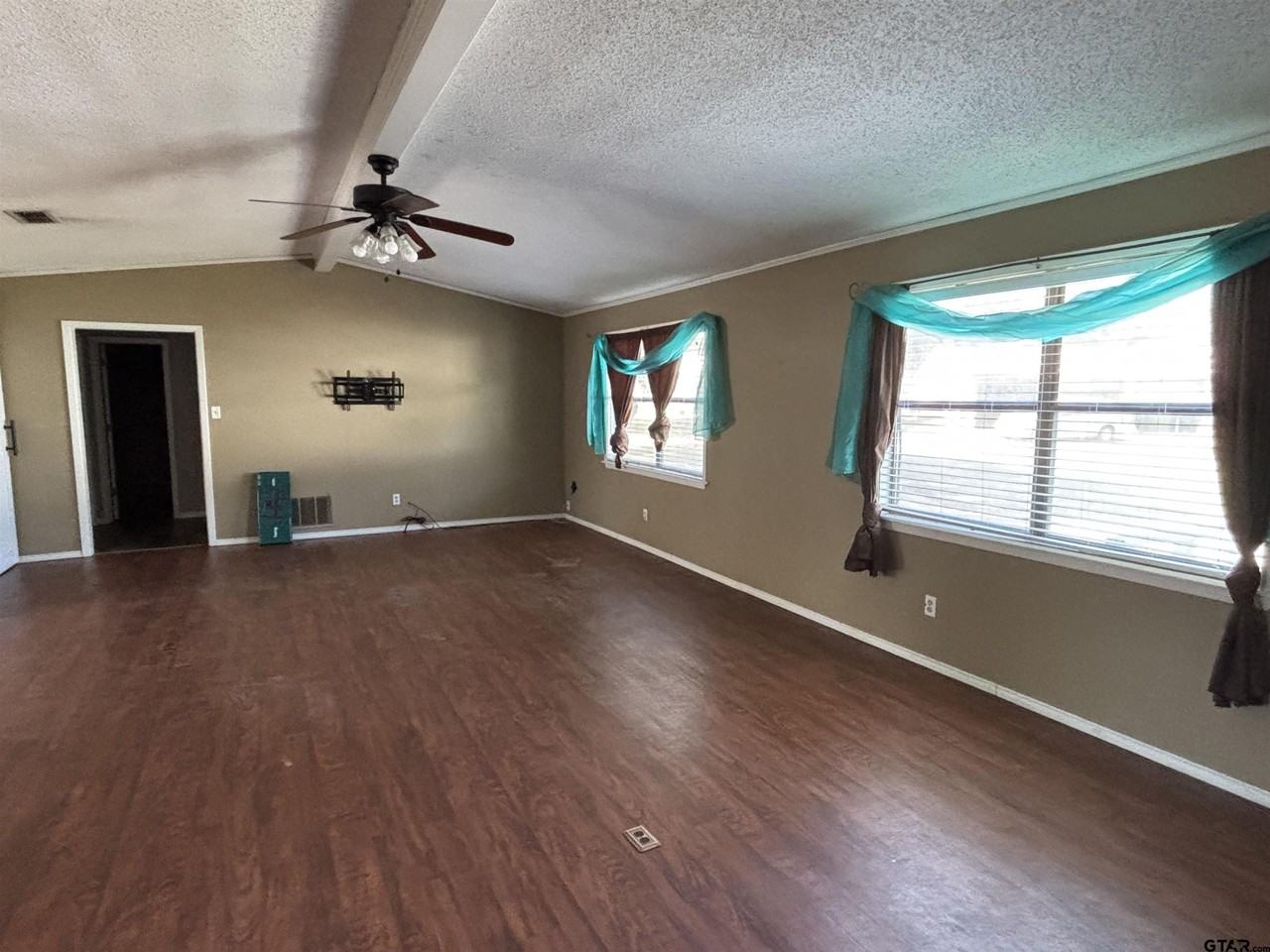 6971 State Highway 11 W - Photo 3 of 22