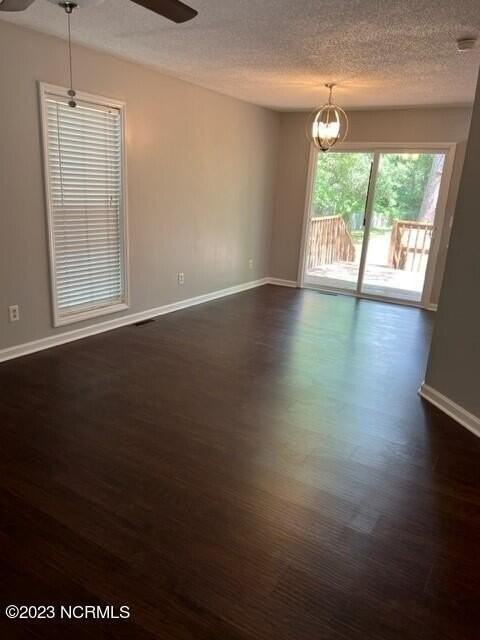 104 Sandybrook Road - Photo 3 of 19