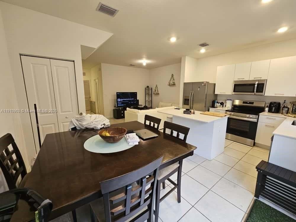 12108 Northwest 24th Avenue #0 - Photo 7 of 18