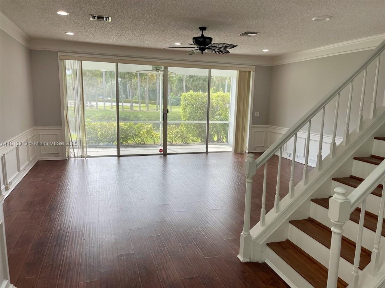 21506 Saint Andrews Grand Cir #21 - Photo 3 of 16