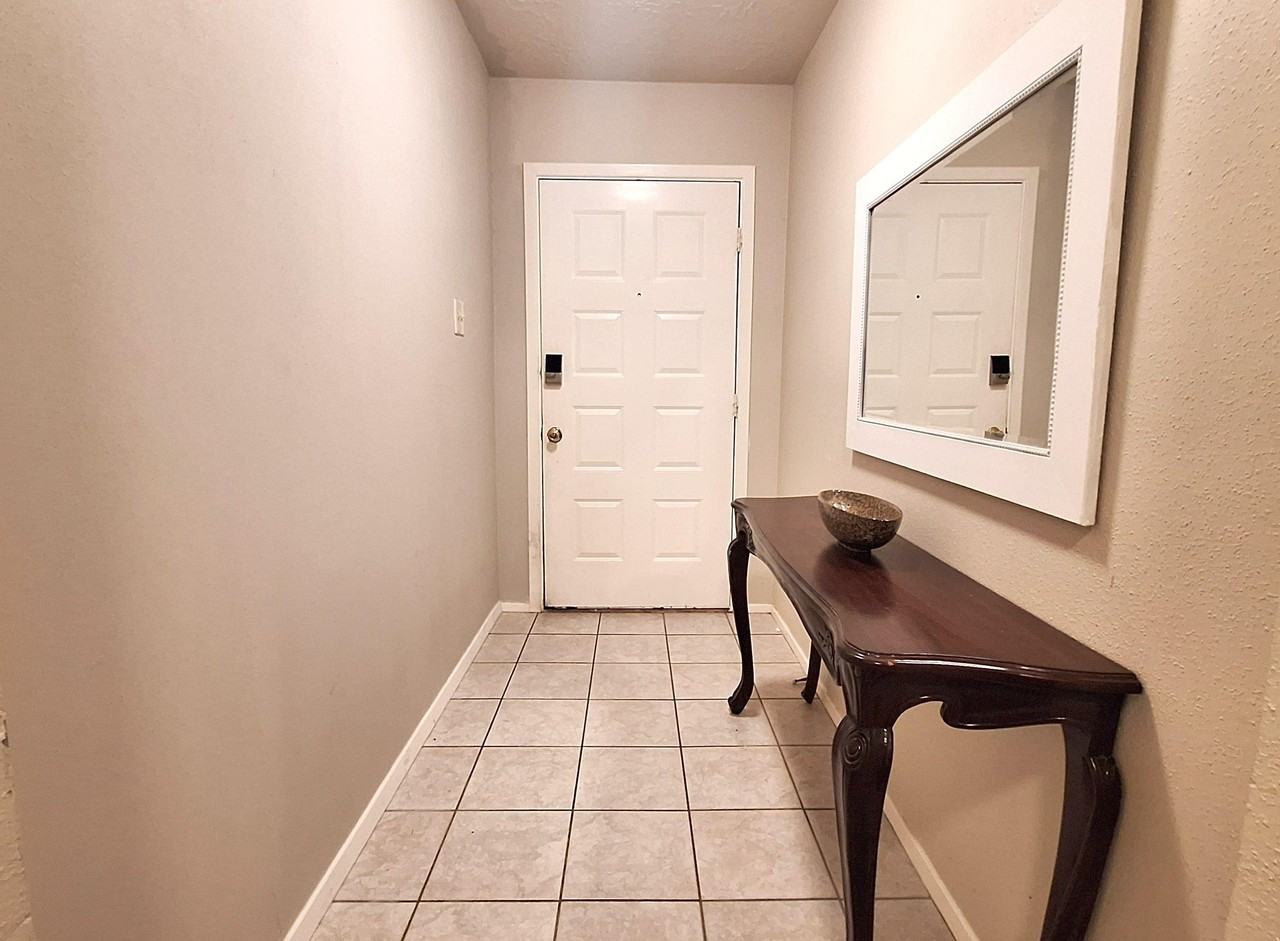 Nicole Ln - Photo 7 of 10